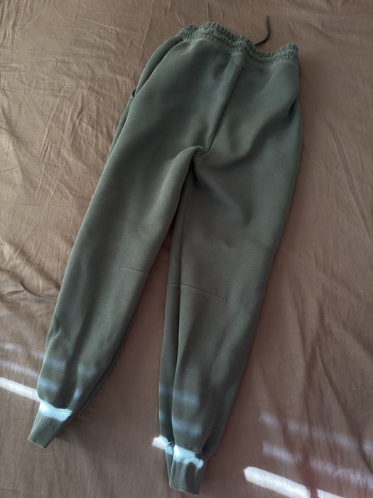 Дамски Анцуг Nike в зелен звят