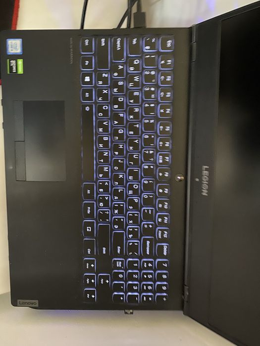 Продам ноутбук lenovo legion