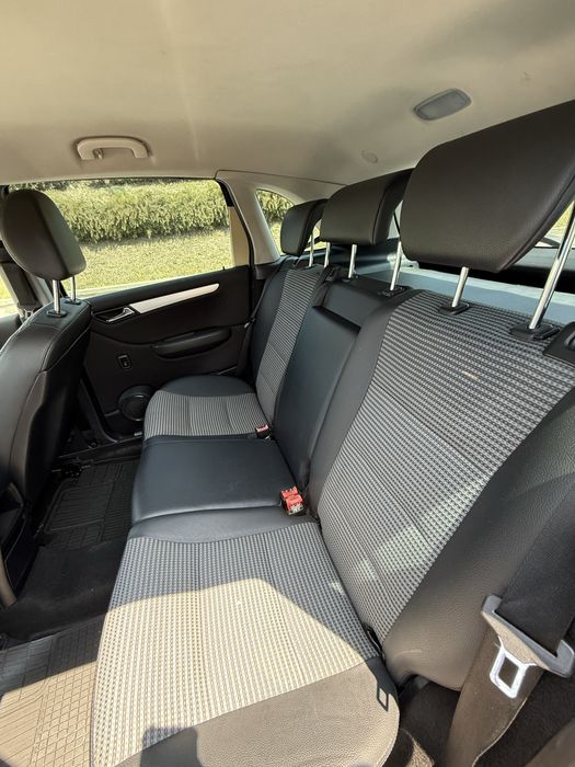 Mercedes - Benz B200 CDI