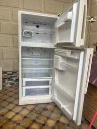 Холодильник SAMSUNG RT-62 KANB