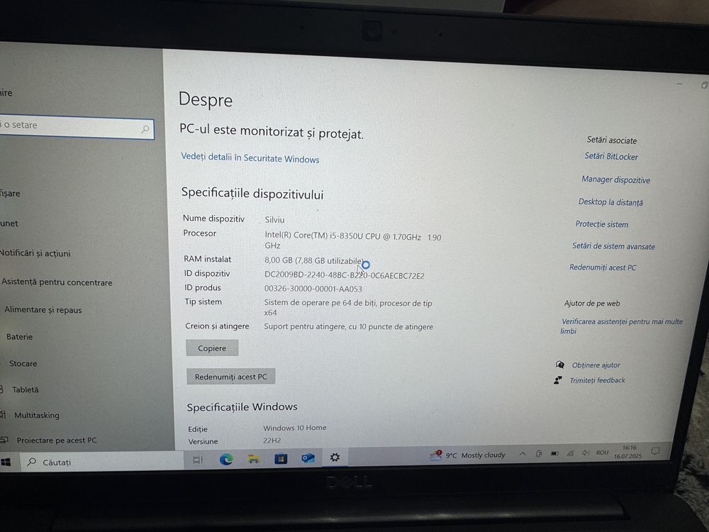Vand laptop Dell in stare buna,ideal pentru munca ,scoala , multimedia