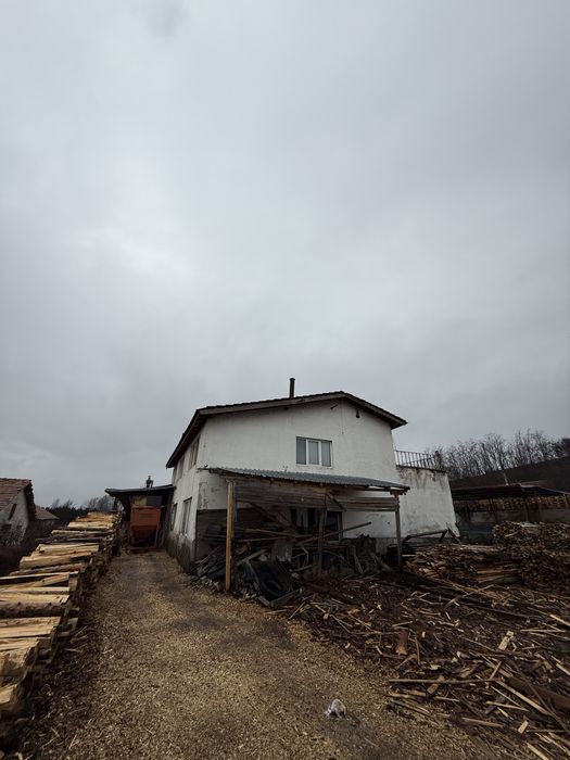 Продава се Промишлена сграда в с. Дъбница, Област Благоевград - 2700 кв.м за 91 €/кв.м - Снимка #4