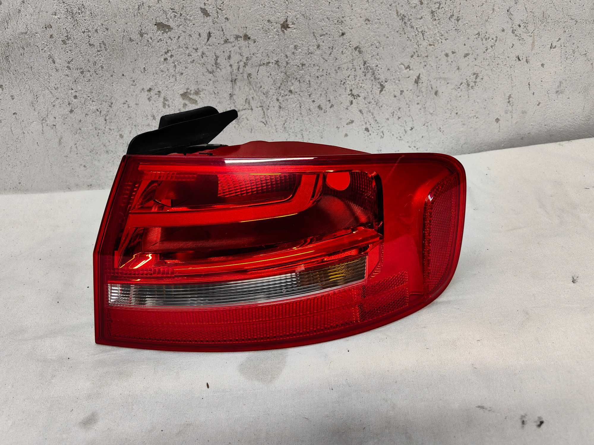 Оригинален стоп Ауди А4 Б8.5  Audi A4 B8.5 Face  Седан