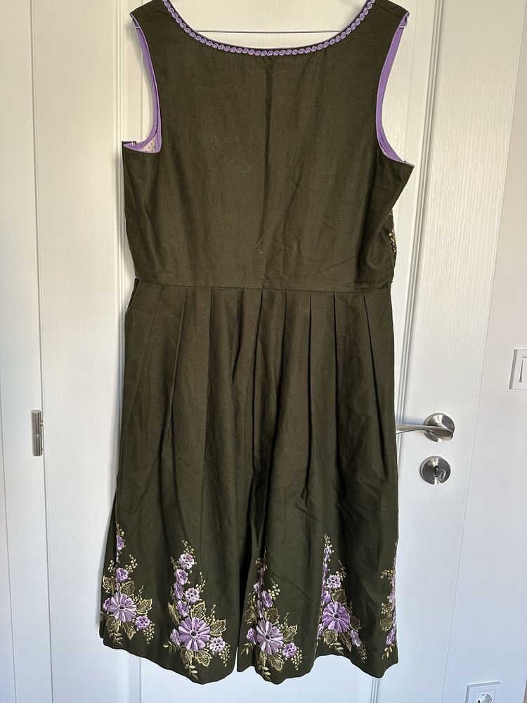 Баварска народна носия Dirndl размер 42