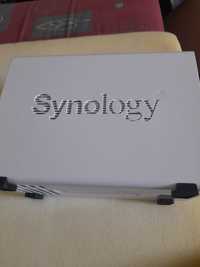 Synology  ds220j