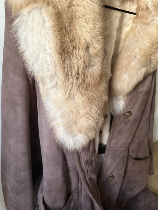 Cojoc Blana taupe, cu nasturi si cordon