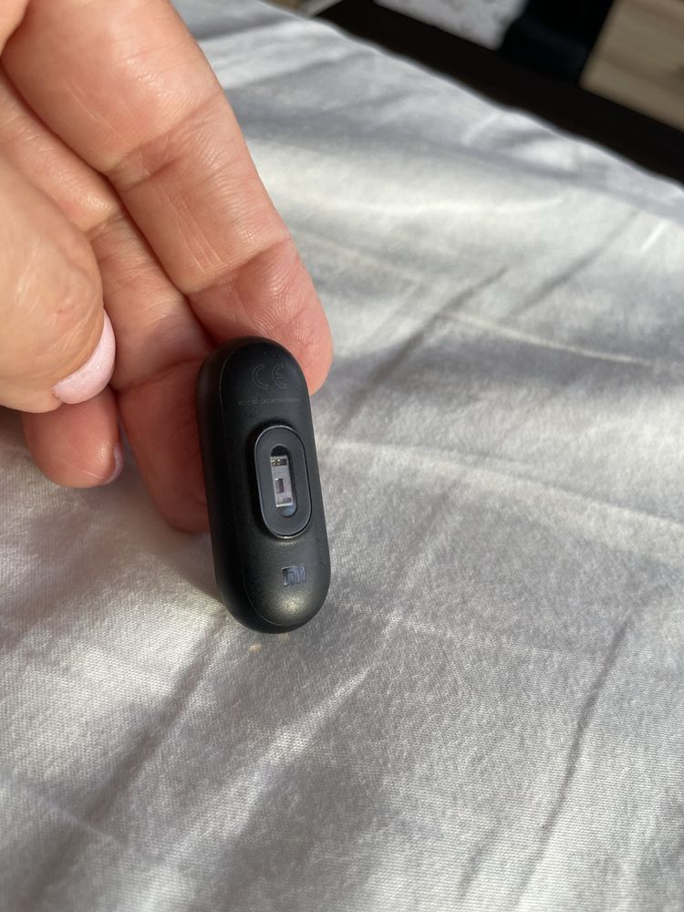 Смарт часовник Xiaomi Mi Band 2