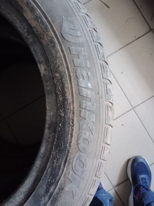 Продам шины б/у Hankook