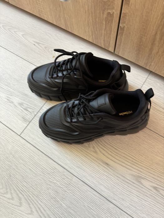 Черни дмски обувки