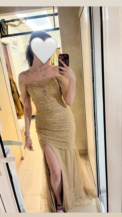 Абитуриентска рокля