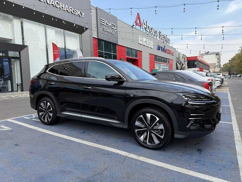 BYD Champion 605 Smart 2025