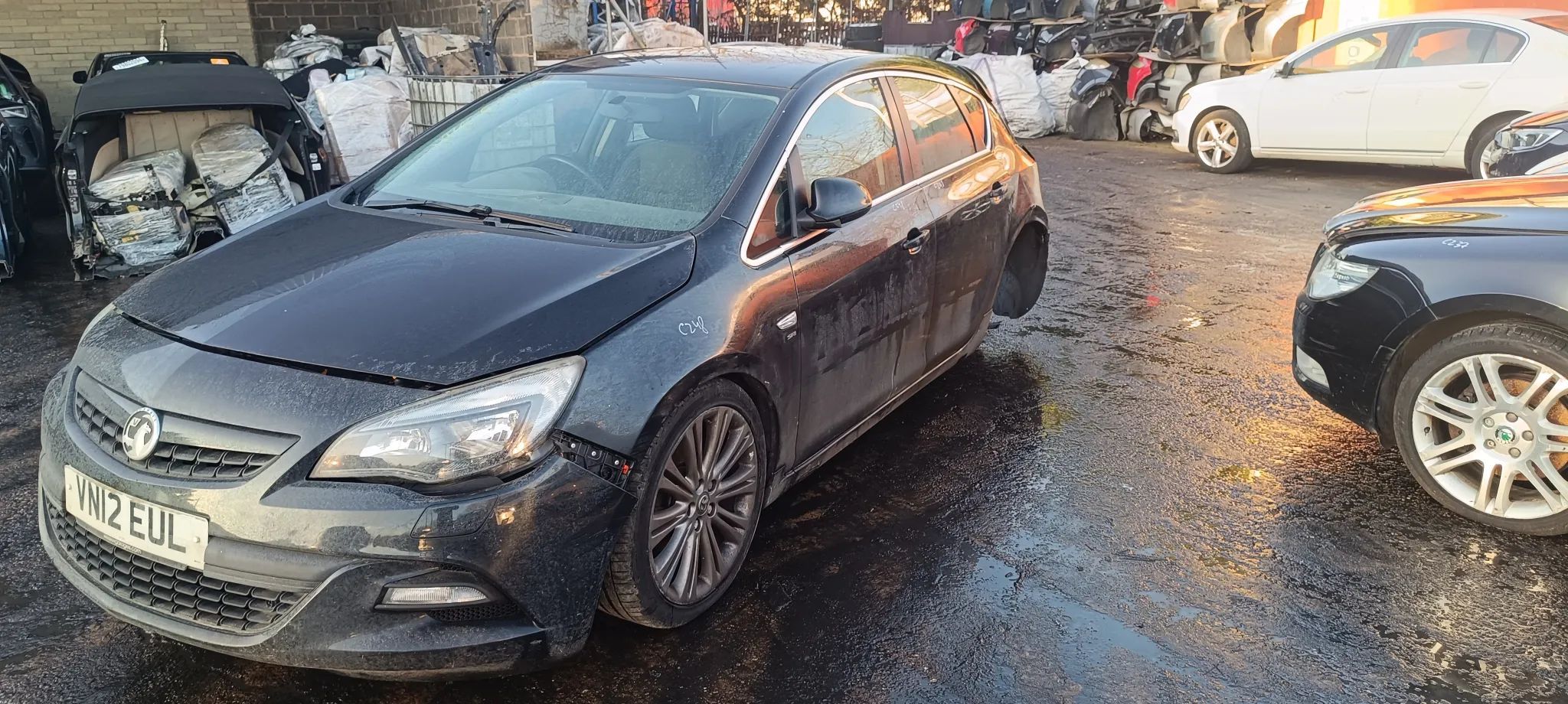 Dezmembrari / Dezmembrez Opel Astra J A16LET cutie MZ0 culoare GAR