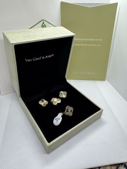 Ванклив. Van cleef