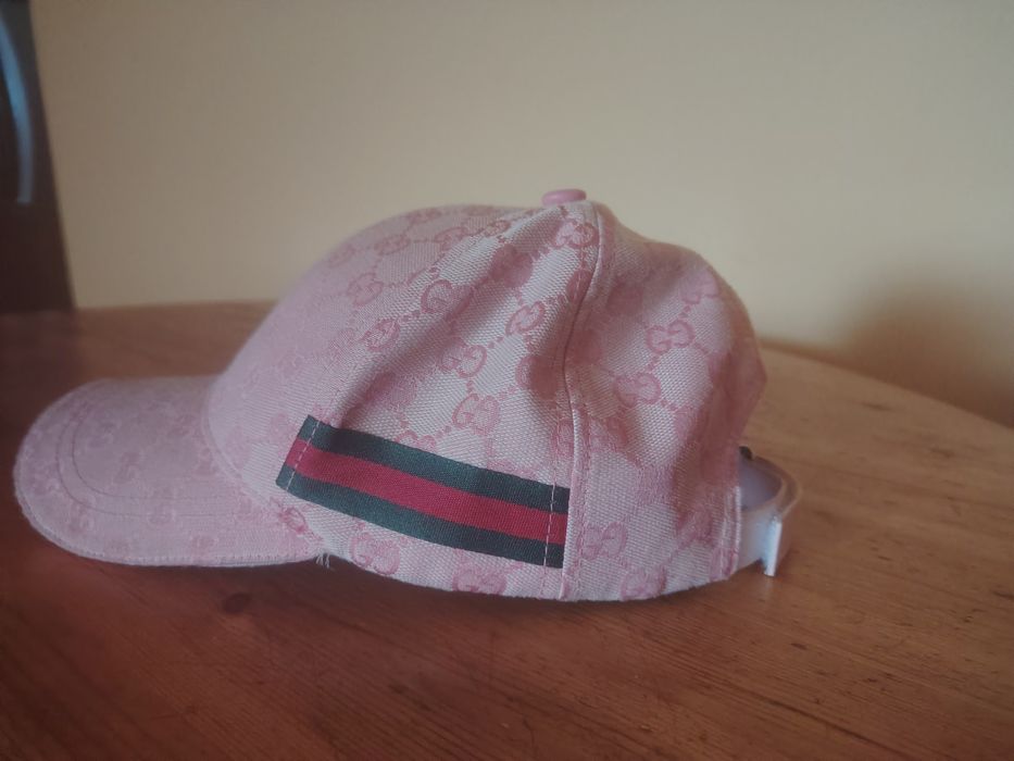 Vând șapcă gucii