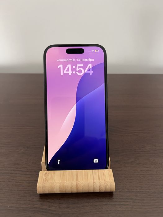 Като нов!  Iphone 15 с аксесоари | 128gb | 87%