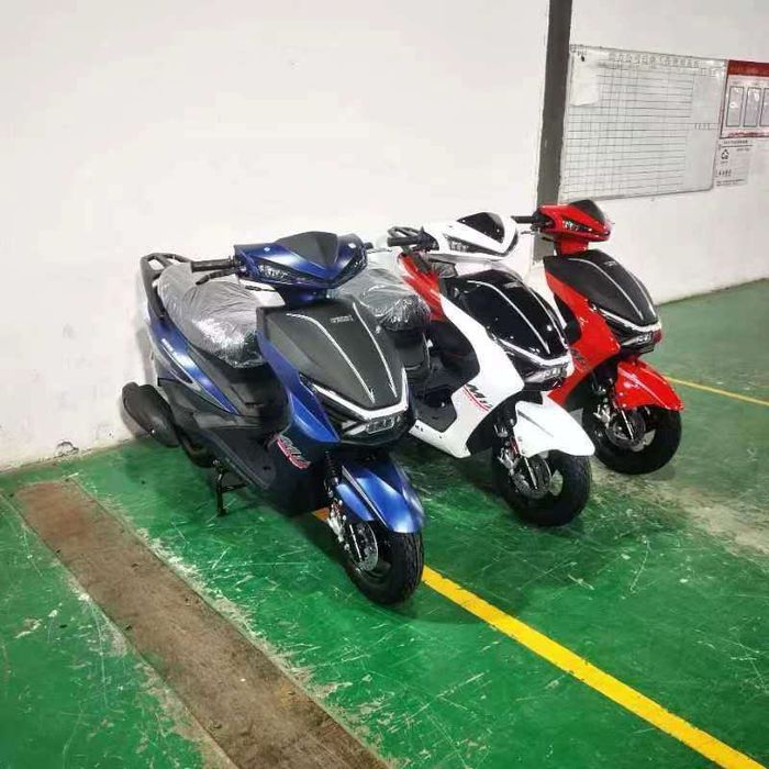 Продам скутера оптом мопеды новые расрочка