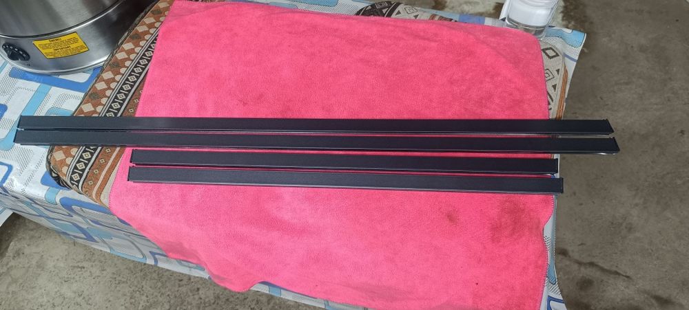 Нижний молдинг дверей бмв е34