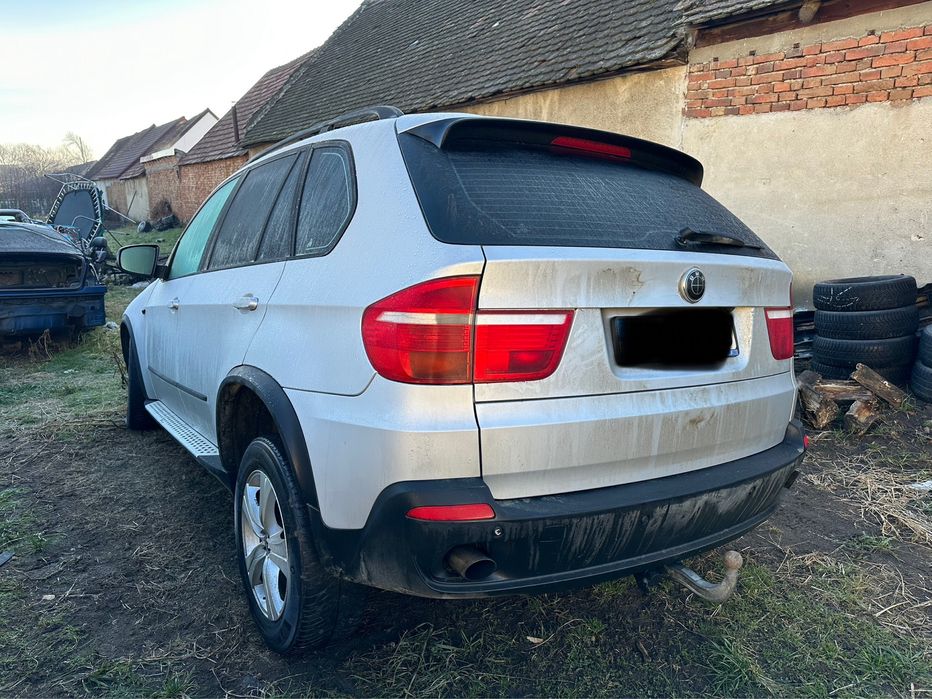 Dezmembrez Bmw X5 E70 3.0d 235Cp