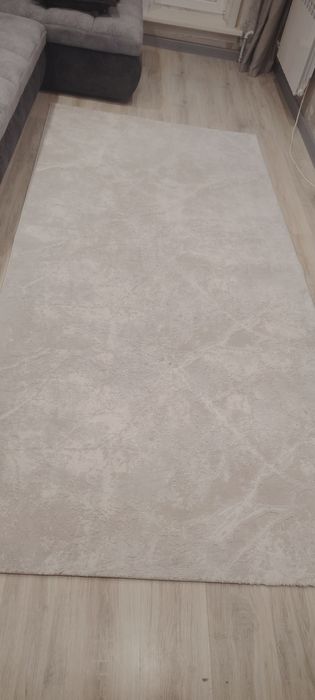 1,5*3 в отличном состоянии светлый плотный