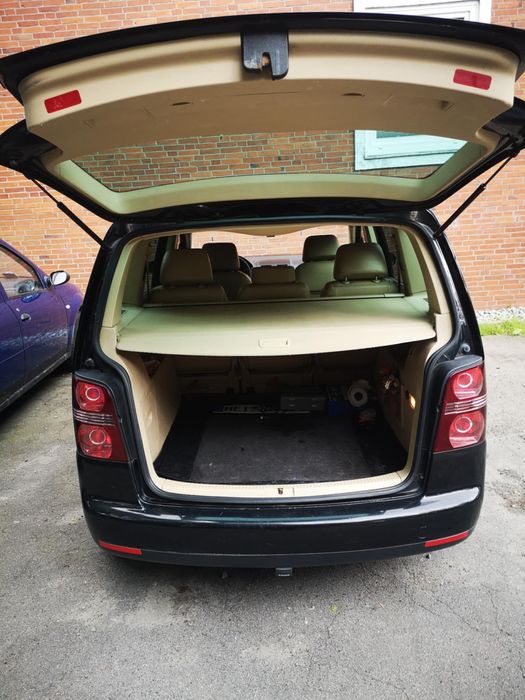 VW Touran 2.0 TDI – 2004 г