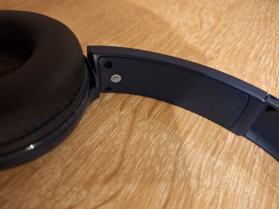 Безжични слушалки Sony WH-CH510.
