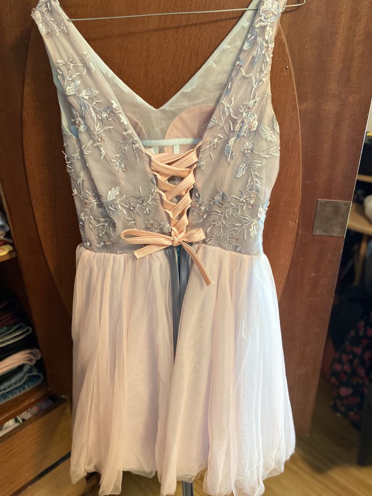 Rochie de ocazie in stare perfecta