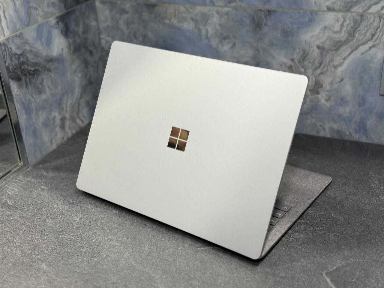Surface Laptop 3 - i7 1065G7 / 16Gb / 256Gb / Сенсорный *2K *FaceID