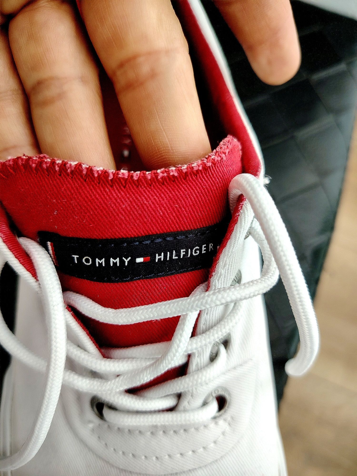 Tommy Hilfiger Оригинални мъжки или унисекс ниски кецове висок клас 40