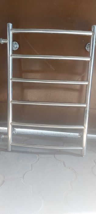 Продаётся полотенцесушитель новое