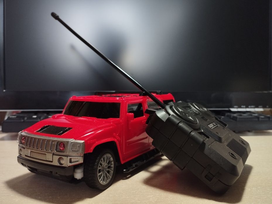 Машинка Hammer H2 на радиоуправлении