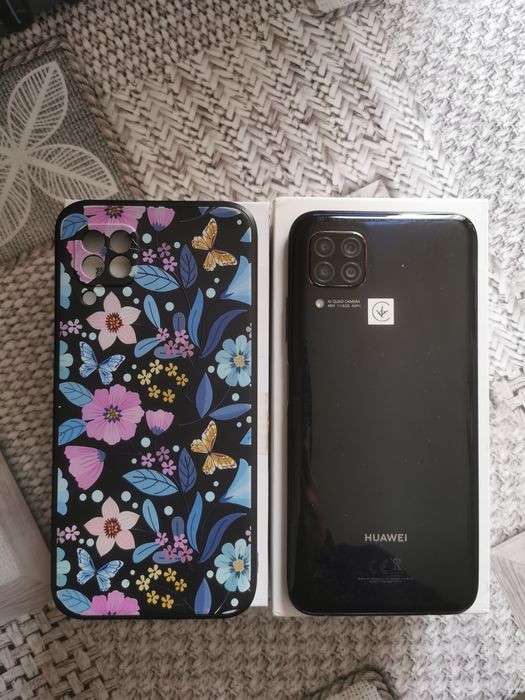 Vând huwaei p40 lite