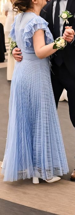 Vand rochie eleganta de seara