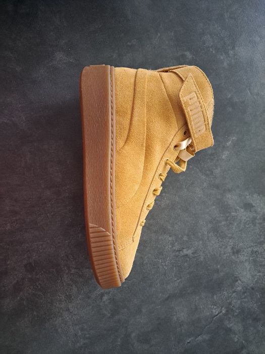 Puma чисто нови маратонки