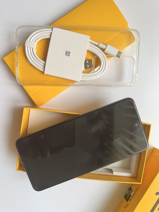 Мобилен телефон Realme 14x, 6 GB RAM, 128 GB, 5G, въглеродно черно