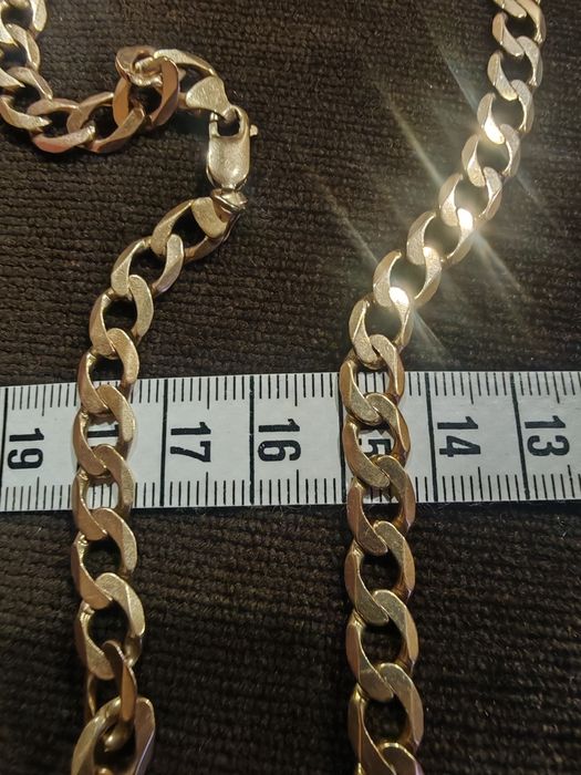 Продавам златни накети