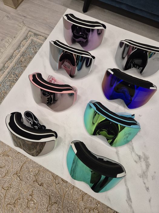 Горнолыжные маски с линзами на магнитах

Линза: