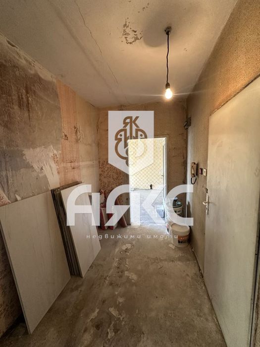 Продава се Двустаен апартамент в София, Надежда 1 - 45 кв.м за 2445 €/кв.м - Снимка #3