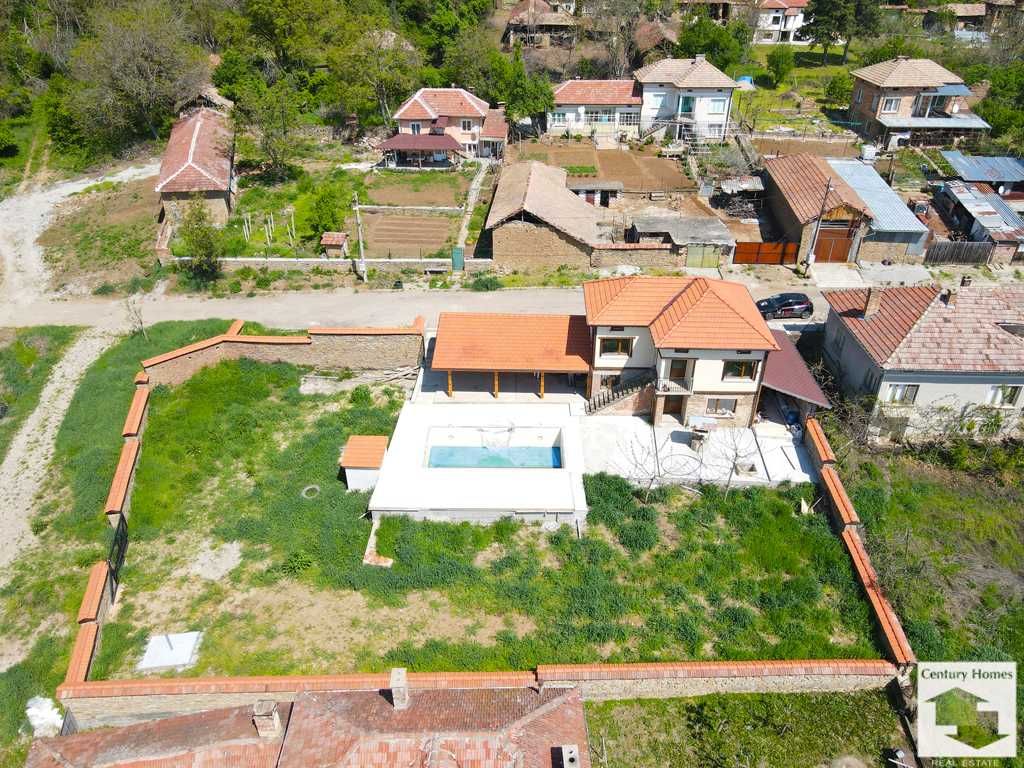 Продава се Къща в с. Вишовград, Област Велико Търново - 140 кв.м за 929 €/кв.м - Снимка #20
