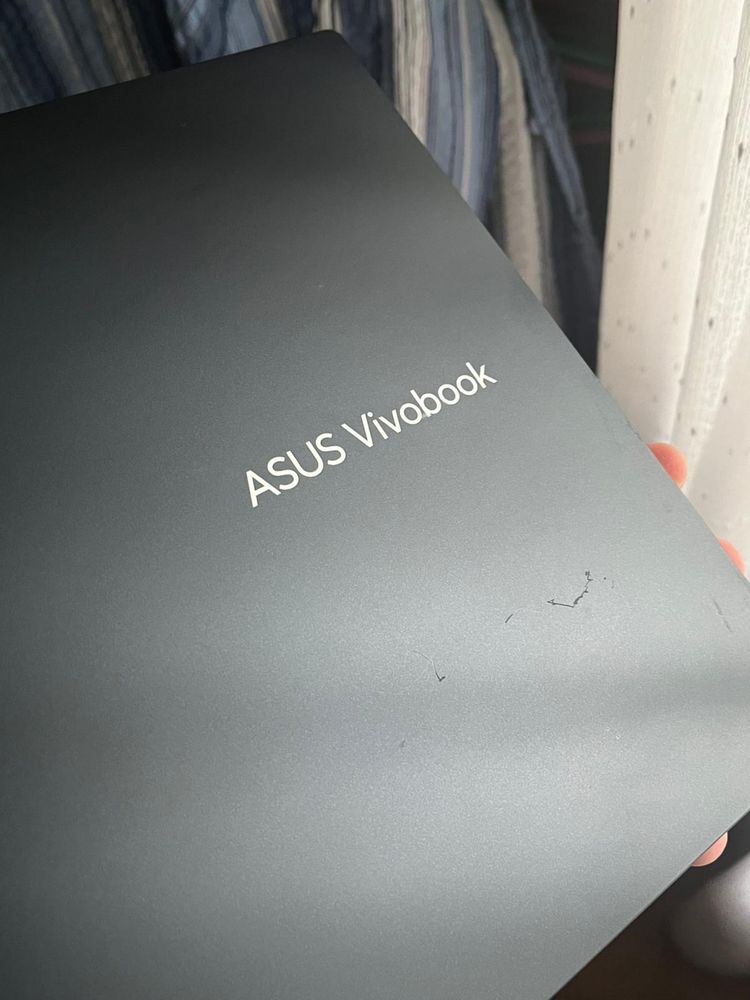 Asus vivobook 15 + windows