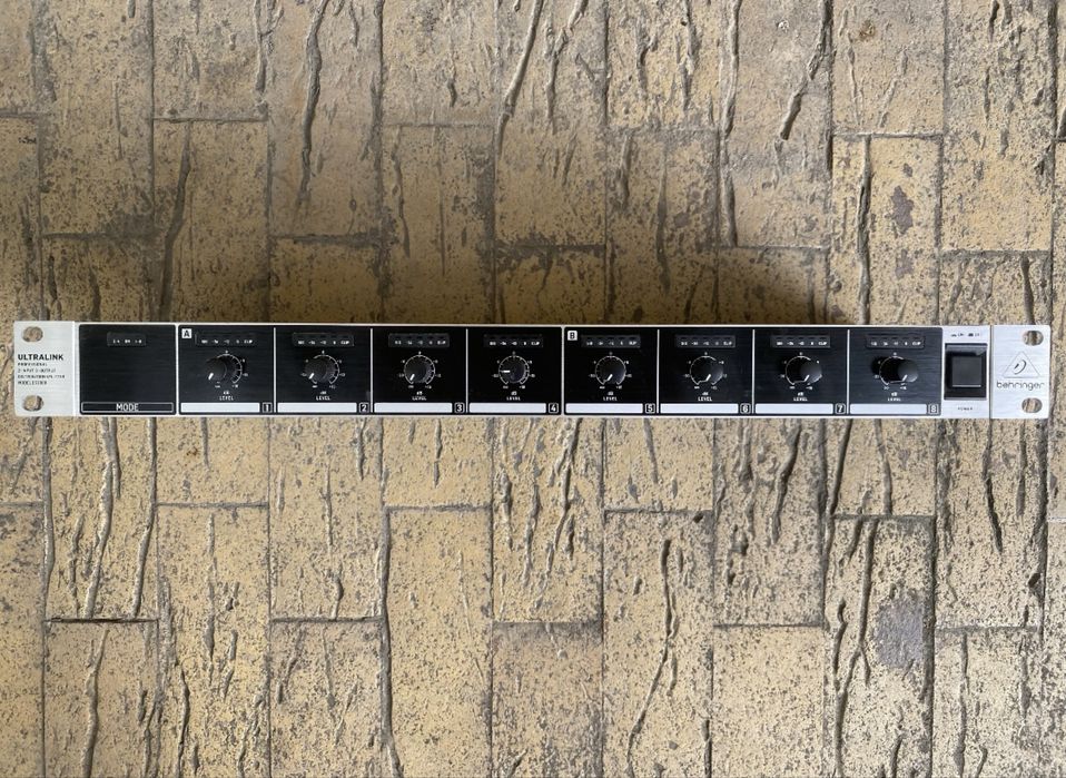 Behringer Ultralink DS2800