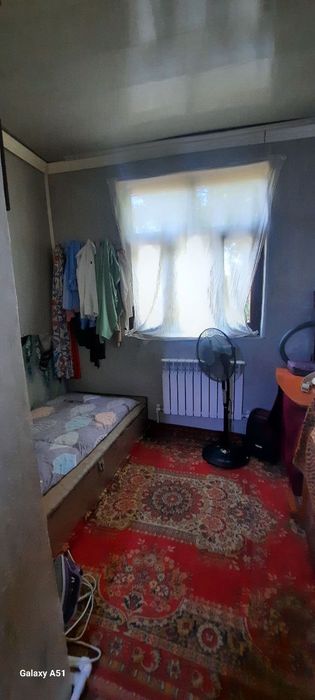 Срочна 1 хонали уй сотилади