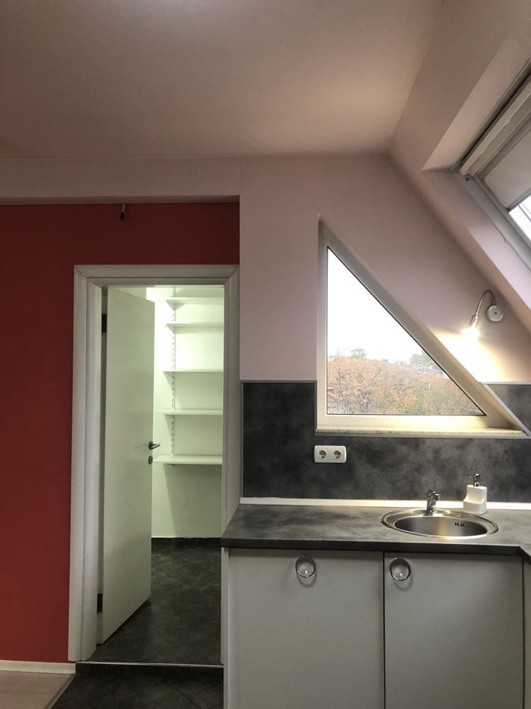 Продава се Тристаен апартамент в Пловдив, Въстанически - 110 кв.м за 1632 €/кв.м - Снимка #4