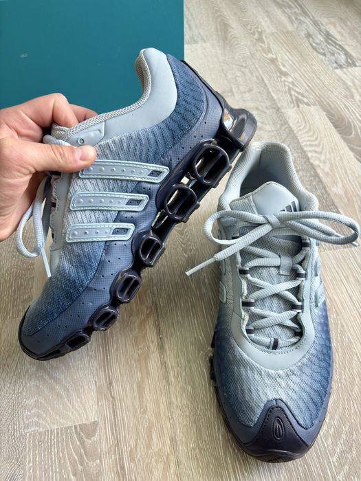 Обувки Adidas Microbouce