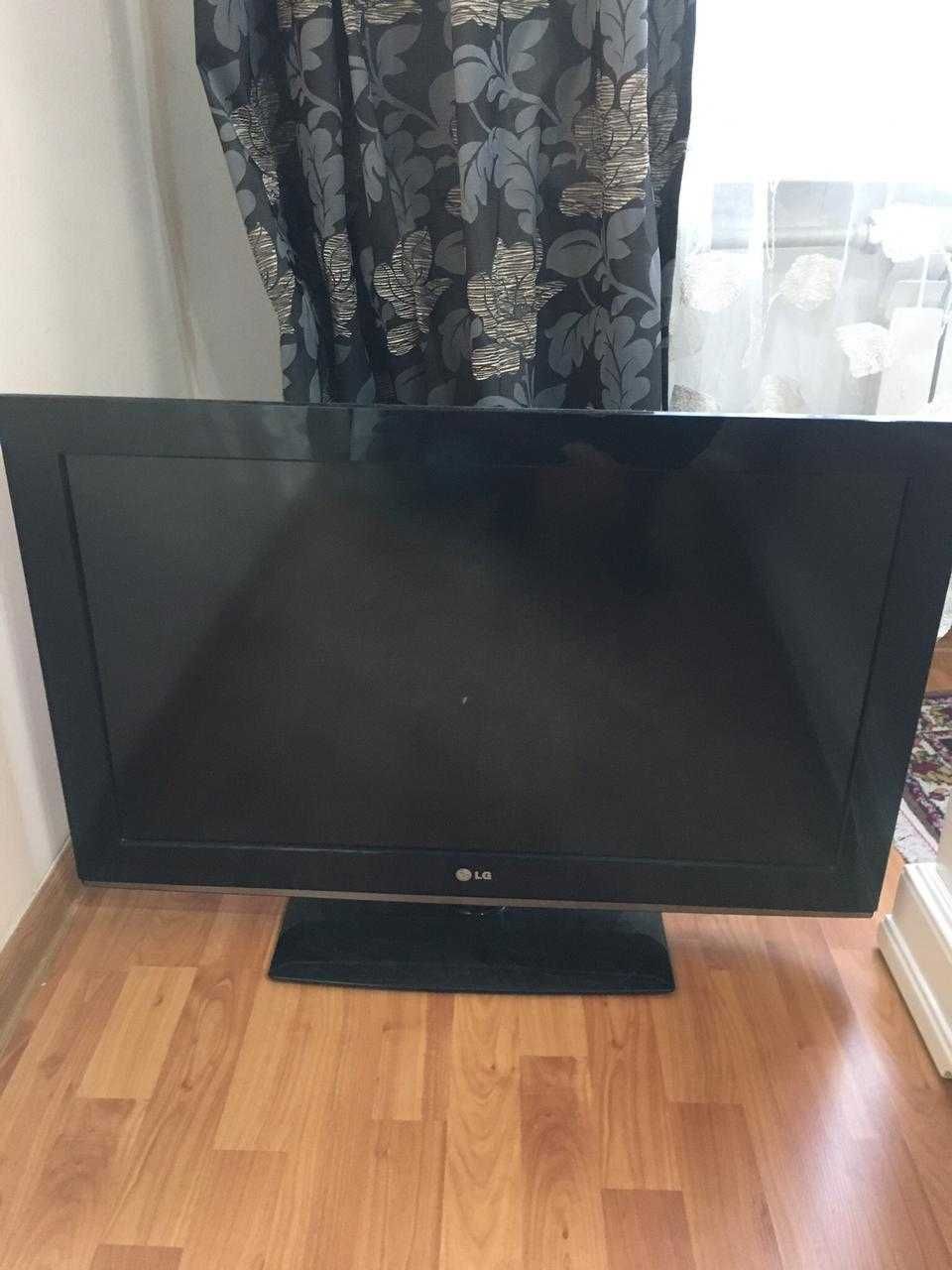 Телевизор LG Чёрный
