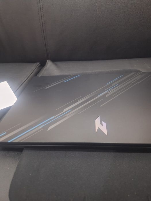 Acer nitro V15 почти новый