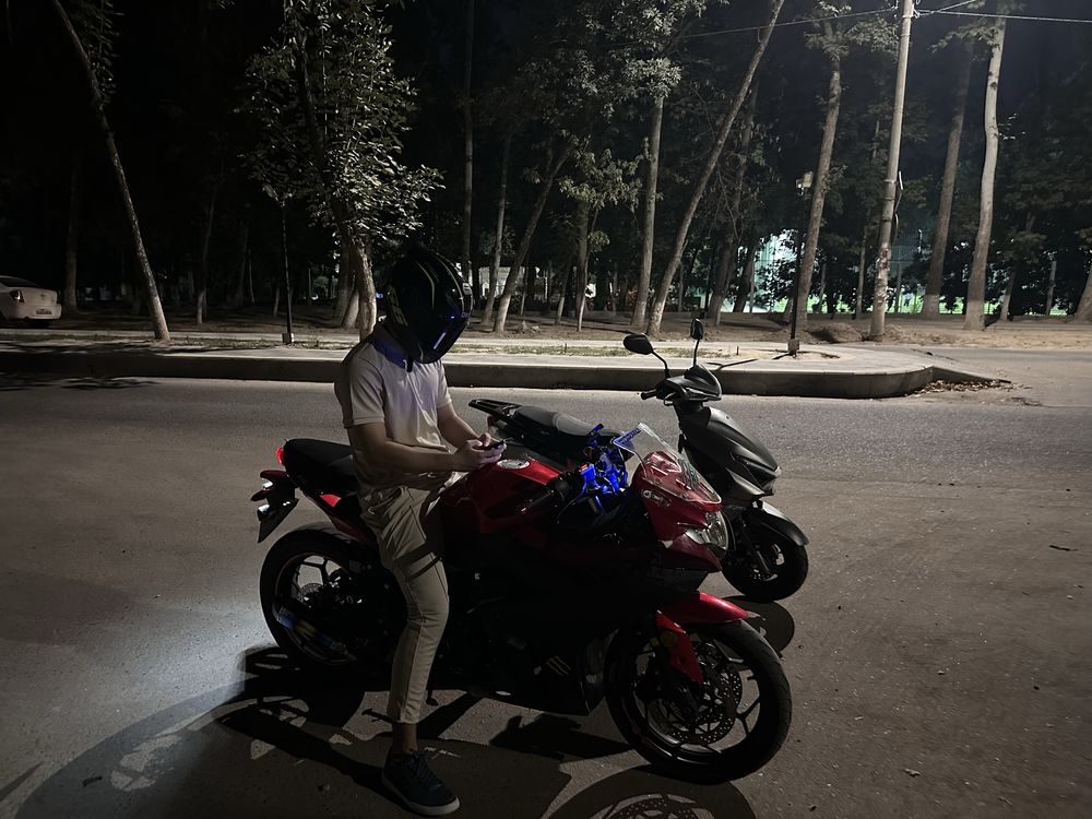 Сузуки GSXR-350