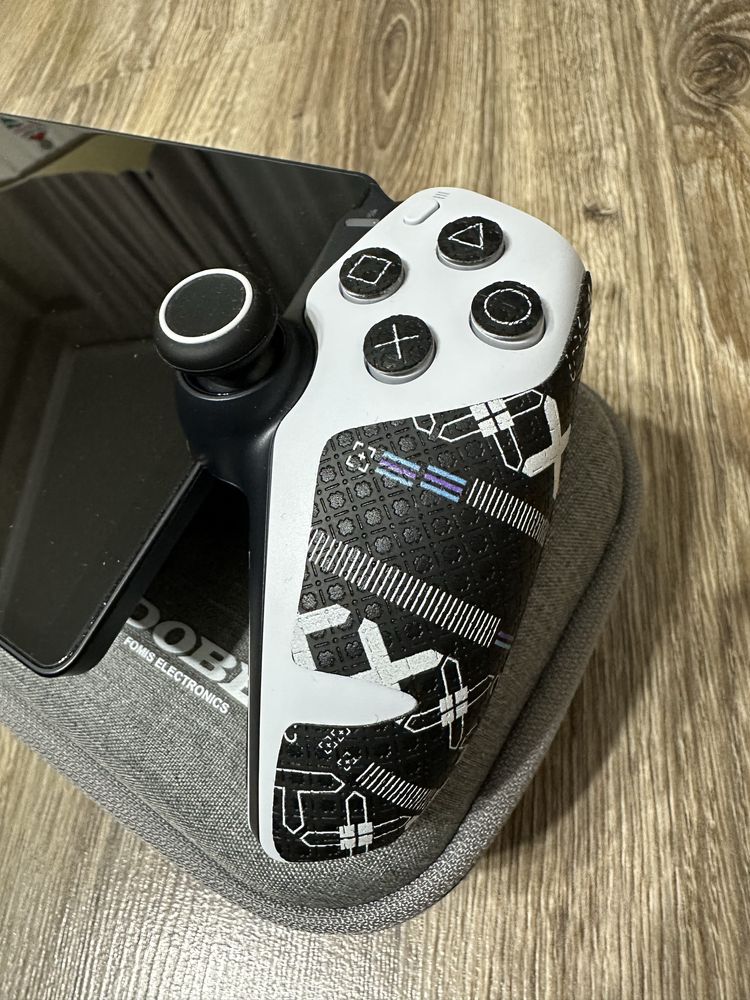 Продается PlayStation Portal