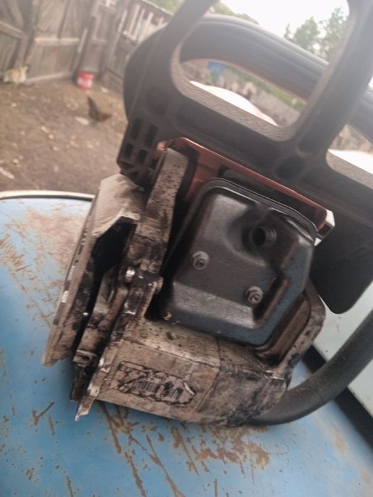 Продам бензопилу штиль мс250