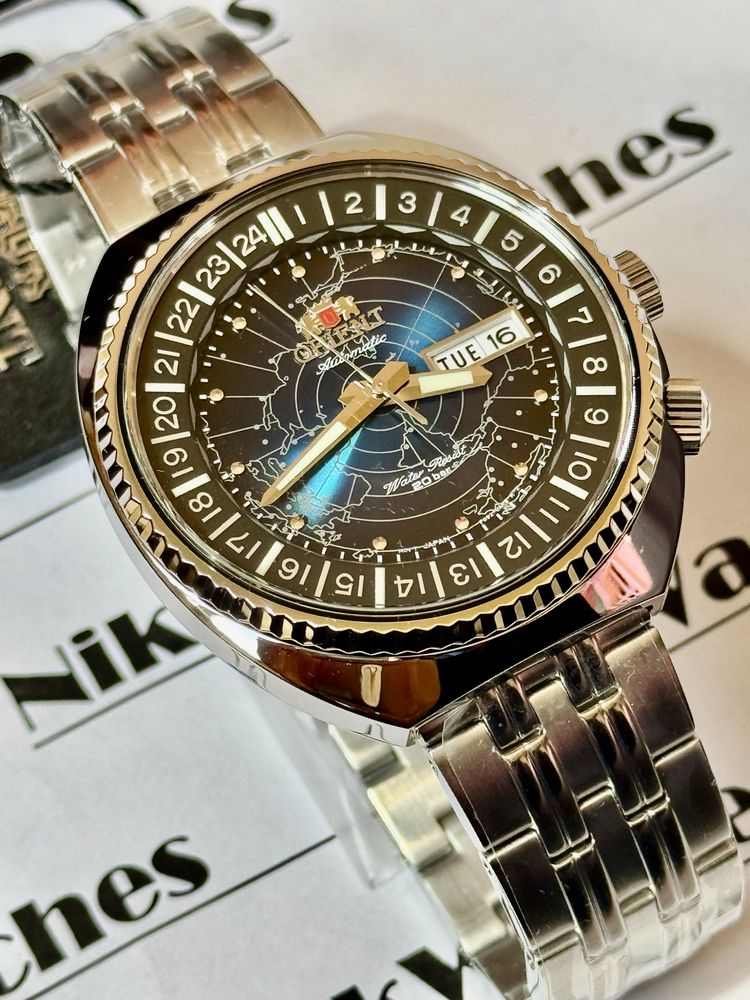 Orient World map Blue