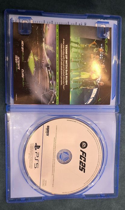 Игра FC25 PS5  .